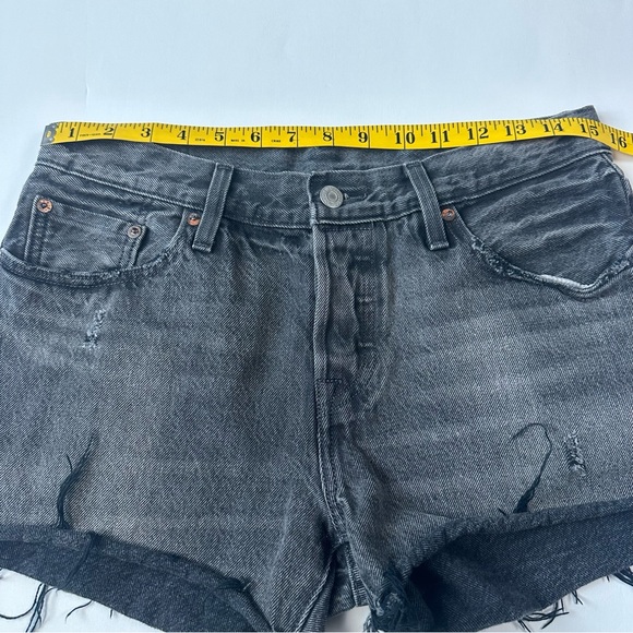 Levi’s 501 Button Fly Shorts - Picture 4 of 4